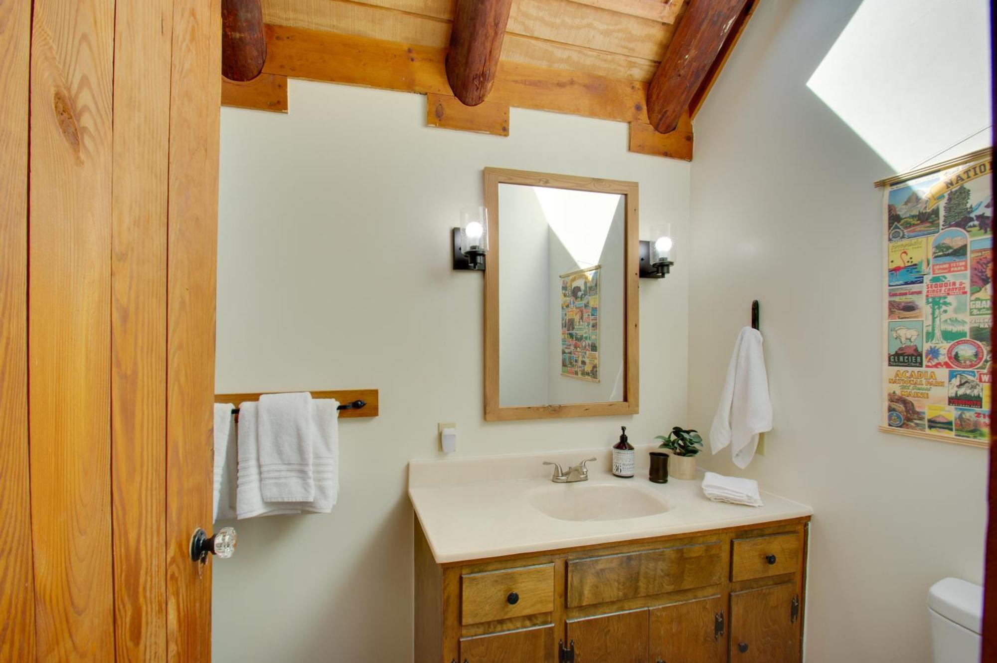 Cozy Log Cabin Getaway With Fire Pit And 3 Acres! Ruckersville Esterno foto