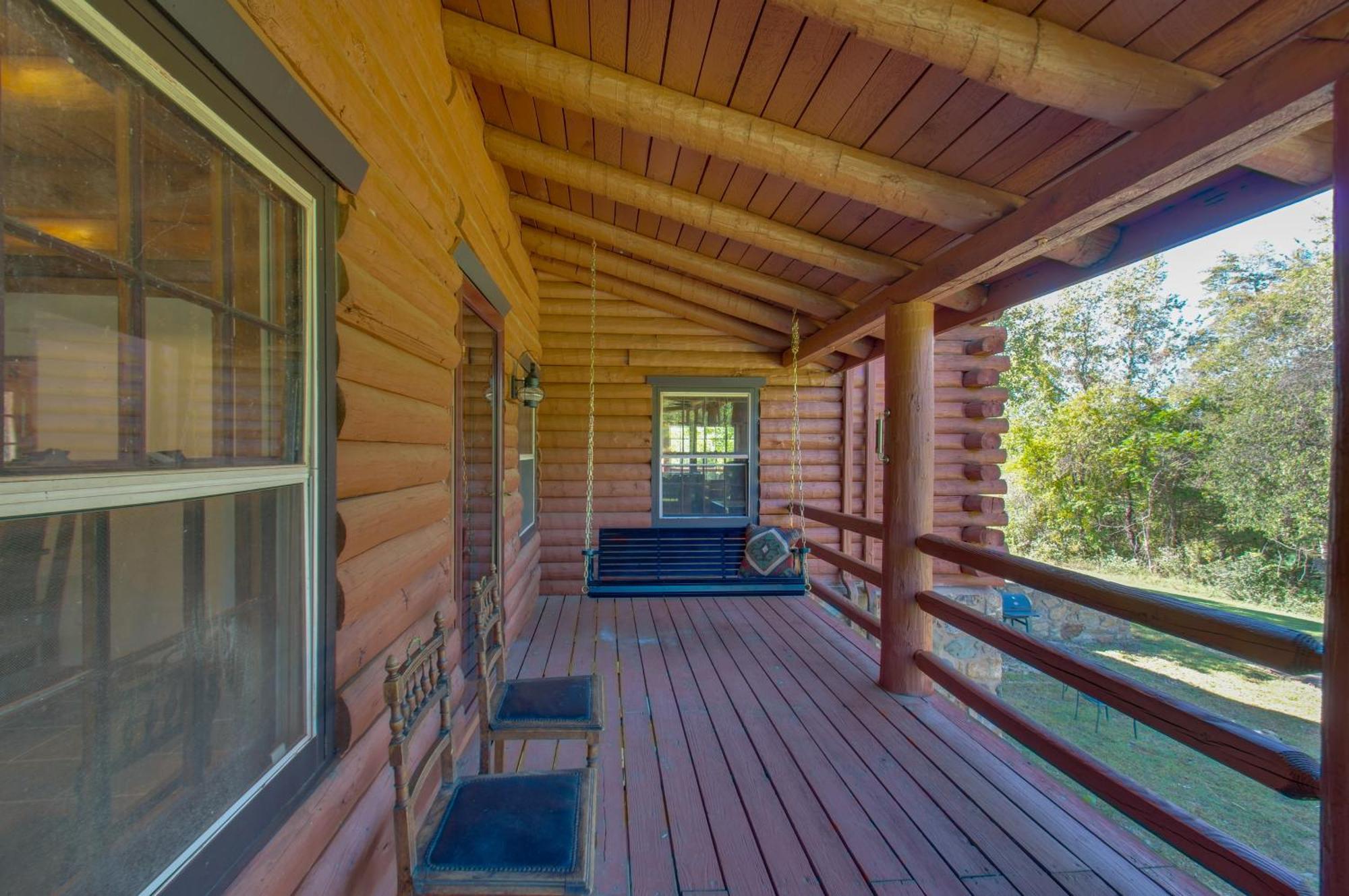 Cozy Log Cabin Getaway With Fire Pit And 3 Acres! Ruckersville Esterno foto