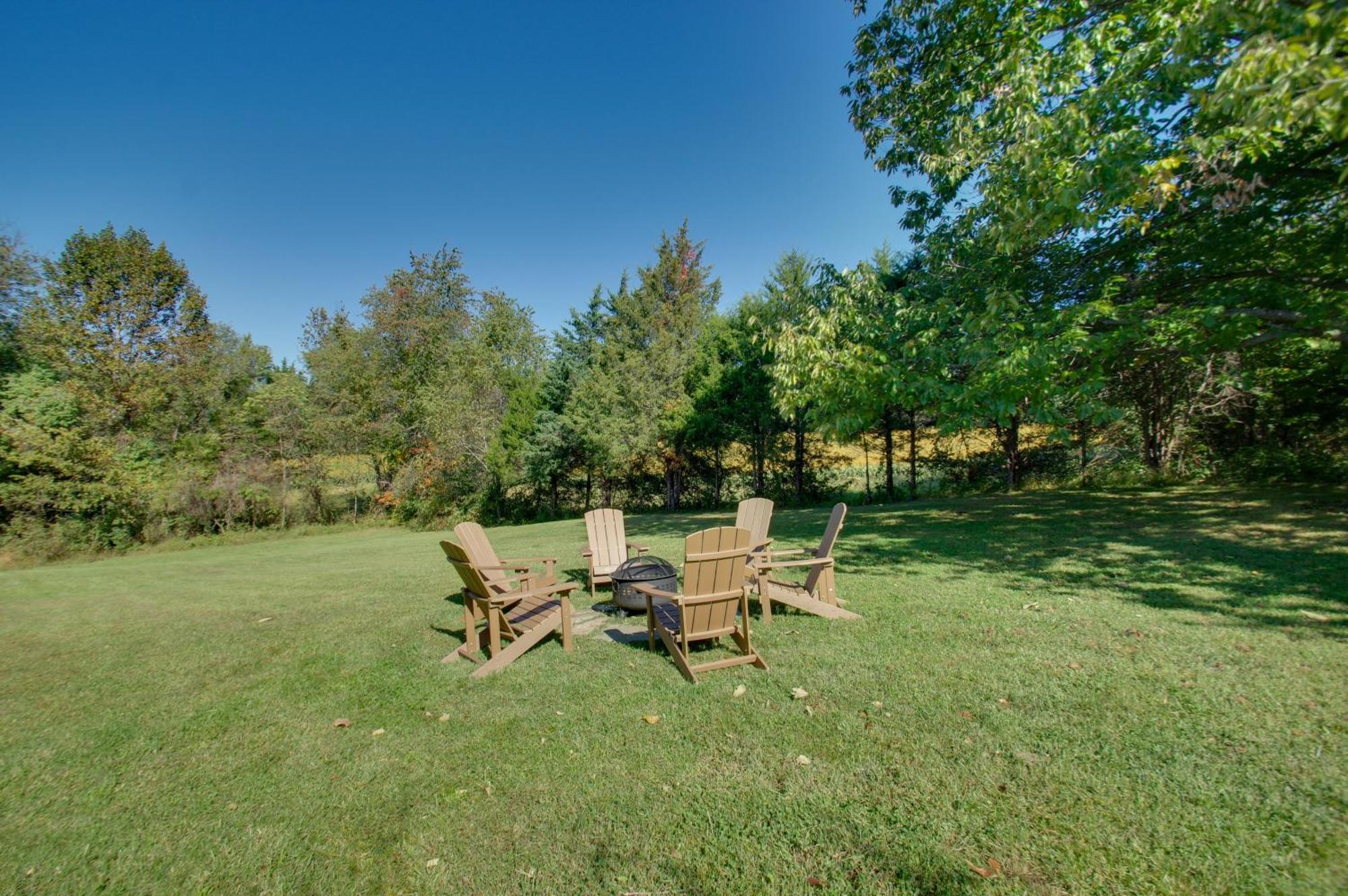 Cozy Log Cabin Getaway With Fire Pit And 3 Acres! Ruckersville Esterno foto