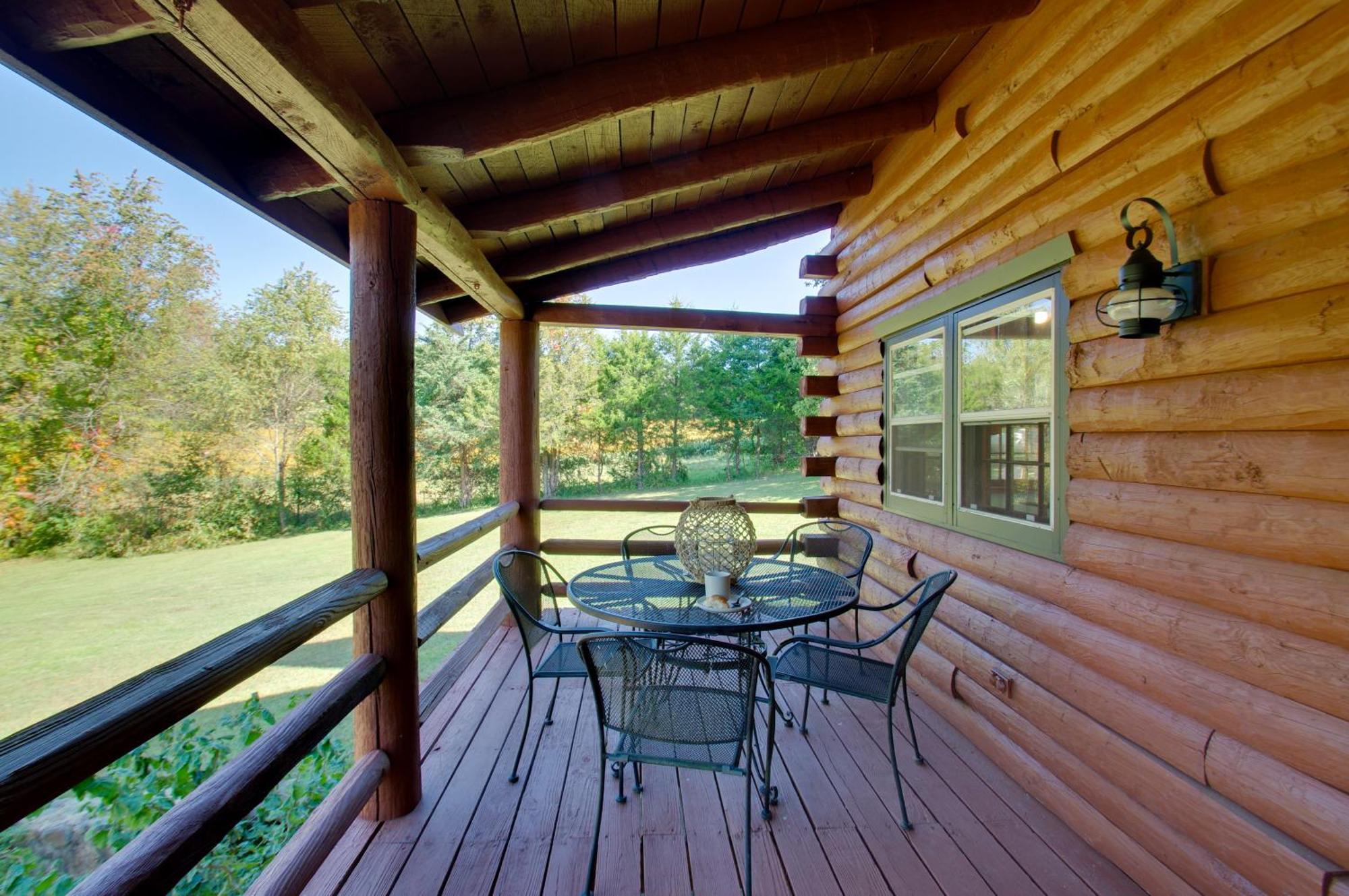 Cozy Log Cabin Getaway With Fire Pit And 3 Acres! Ruckersville Esterno foto